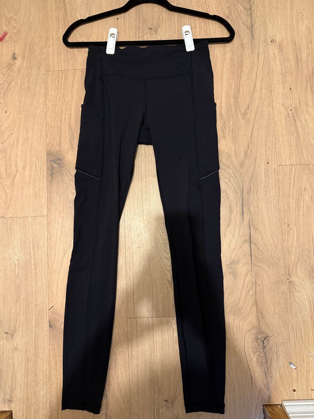 Lululemon Black High Rise Running Leggings Reflective Pockets Size 4